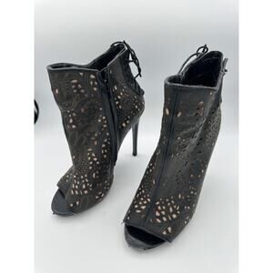 Steve Madden Korsett Black Leather Booties Size 8